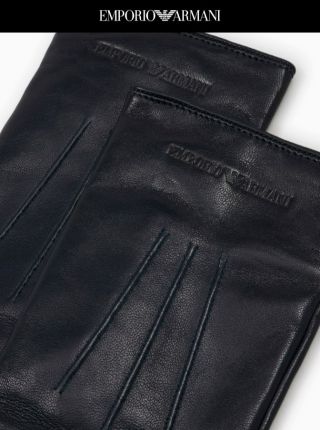 Vánoční dárky se slevou až -58 %! Zahřejte své blízké za skvělou cenu. #emporioarmani